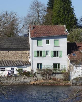 Chambres d'Hôtes L'Hirondelle du Lac