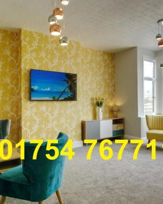 Palm Court, Seafront Accommodation