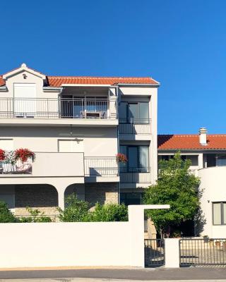 Apartmani Kardum Brodarica