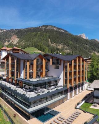 Ciampedie Luxury Alpine Spa Hotel