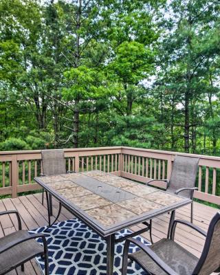 Cozy Wintergreen Resort Condo Walk to Ski Lifts!