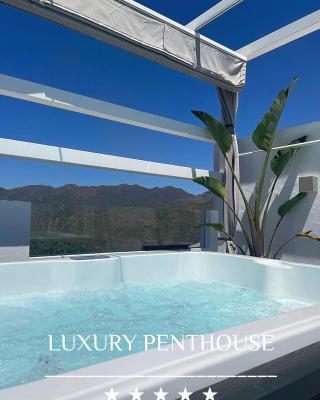 Penthouse mit privatem Jacuzzi in Marbella - La Mairena