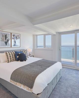 Host & Stay - Pier View Penthouse