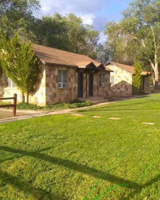 Grand Canyon Cabins