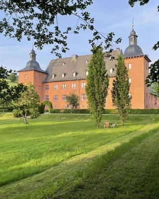 Ferienwohnungen Jagdschloss Adolphsburg