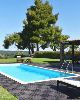 Endless Blue Villa Elani