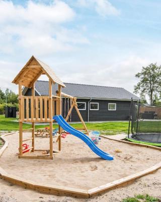 16 person holiday home in Glesborg