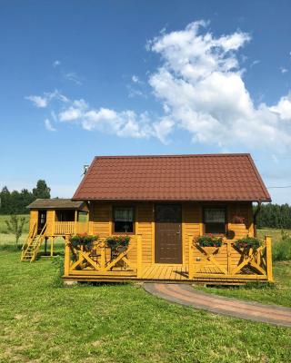 Drewniany domek na wsi
