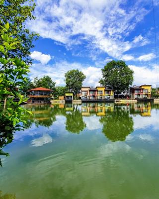 Waterside Houses