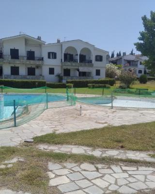 Sonia's maisonette with pool n Possidi