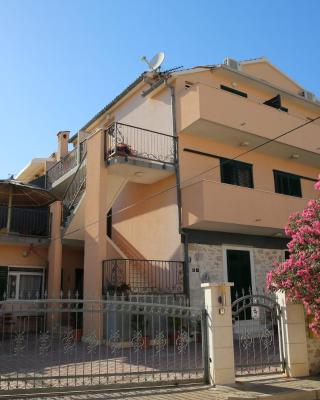 Guest House Lorenta