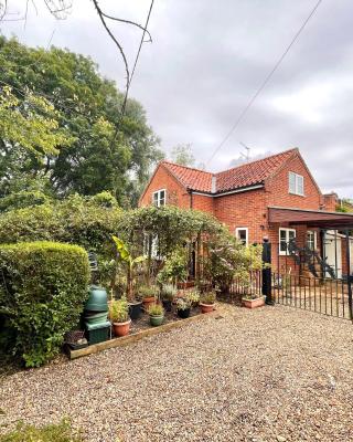 Willow Cottage on the upper River Bure