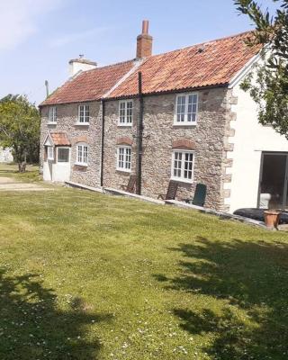 Characterful Cottage adjacent to an Orchard