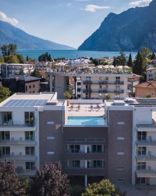 Aris Apartments & Sky Pool - TonelliHotels