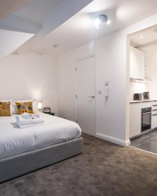 Bright & Beautiful Studio Flat in Bristol!