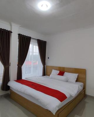 RedDoorz near Rita Super Mall Purwokerto