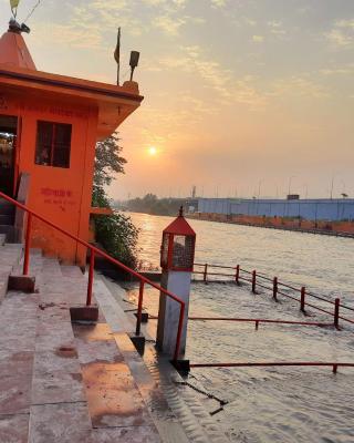 nehnilayam Homestay, home with fusion of style & comfort