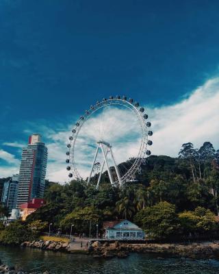 APTO BEIRA MAR BALNEARIO CAMBORIU