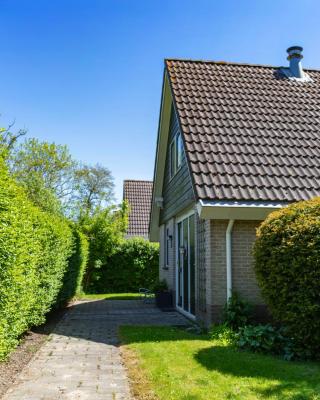 Bungalow 36 op Recreatiepark De Wielen