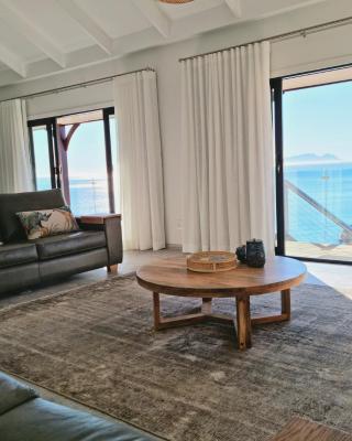 The Anchor, Luxury living for 2 with sea view and Jacuzzi