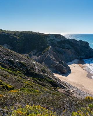 Sunset Room - Hiking & Beach