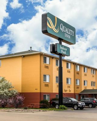 Quality Inn Dubuque on Hwy 20