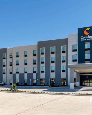 Comfort Inn & Suites Balch Springs - SE Dallas