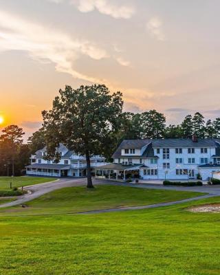 1913 Badin Inn