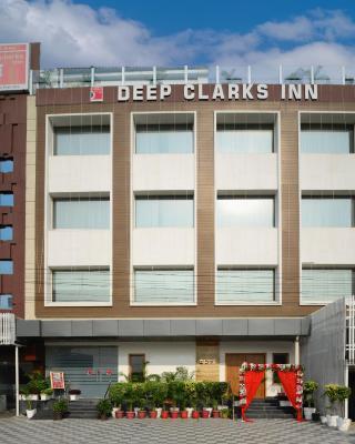 Hotel Deep Clarks Inn Lucknow