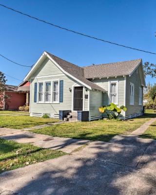 Lake Charles Cottage with Fireplace and Yard!