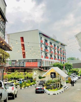 The Bountie Hotel and Convention Centre Sukabumi