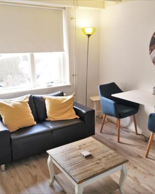 DBR69 Cozy Holiday home in Domburg, only 50 m to the beach