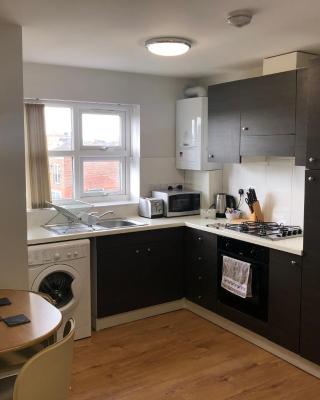 2nd Floor Town Centre Apt with FREE Parking