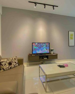 Setiawalk Puchong Penthouse 8-10Pax 4R3B