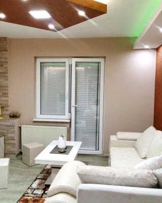 Lux Apartman Krstic