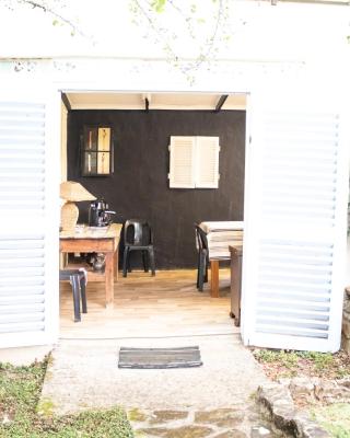 Douglas Drift Cottages