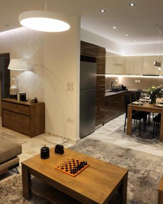 LA Larissa Luxury Apartments Peneus