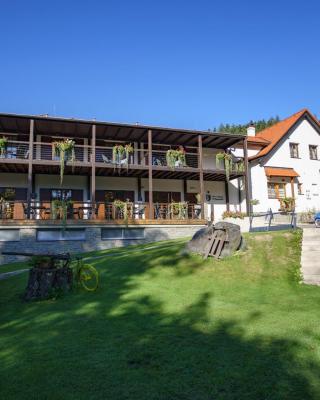 Hotel a restaurace U Vychopňů