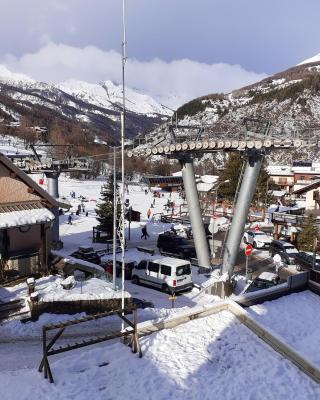 Studio a Allos a 100 m des pistes avec balcon amenage