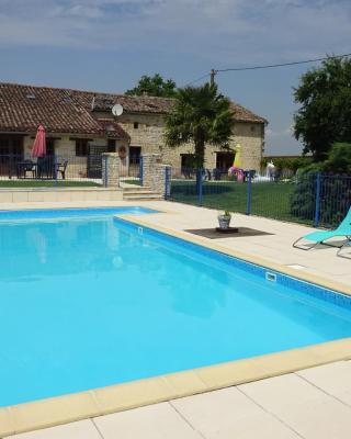 Chatenet self catering stone House for 2 South West France