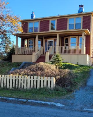 The Harbourside Inn & Cafe