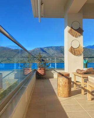 Boho Beach House in Itea-Delphi