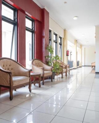 Urbanview Hotel de Kopen Malang by RedDoorz