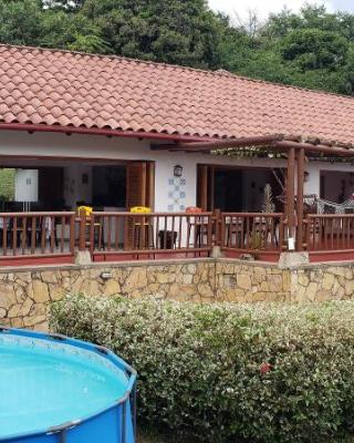 El Paraiso, Casa Campestre en Condominio, WiFi-Teletrabajo, Villeta