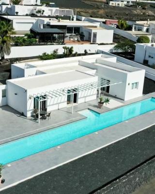 Casa Conil with a private 25 meter heated pool