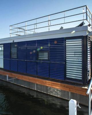 Houseboat Floating Houses Blue Active, Ribnitz-Damgarten