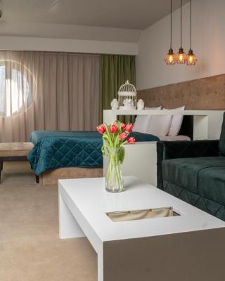 Akacija Luxury Suites