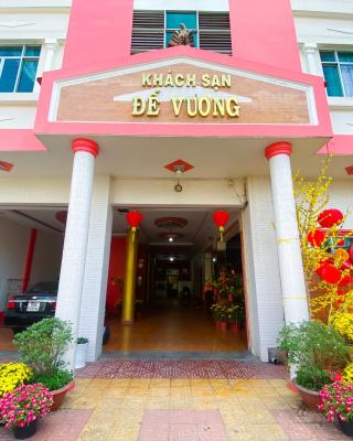 KHÁCH SẠN ĐẾ VƯƠNG