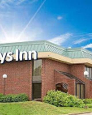 Days Inn by Wyndham Rolla