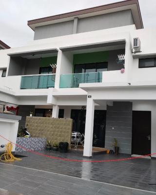 48 悠之处NO . 48, PERSIARAN ALAM IMPIAN 3 VILLA RIADAH ALAM IMPIAN PANGKOR, 32300 PANGKOR , PERAK.